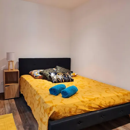 Rep - 4a Apartment Millau